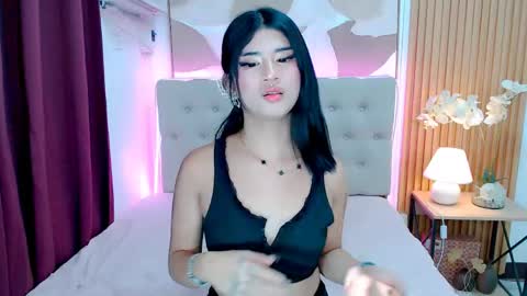 AMANDA online show from May 19, 1:56 am