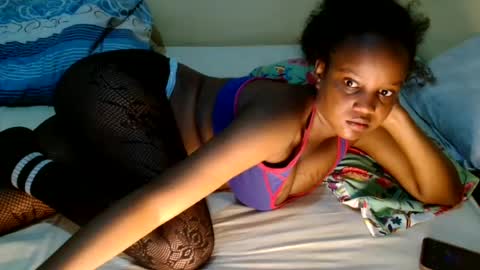 Amarie online show from August 4, 7:04 am