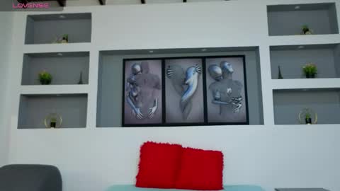 Ambar  online show from May 5, 12:44 pm