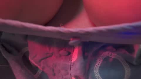 Amber Demons online show from May 25, 1:23 am