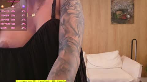 Amber online show from June 2, 3:25 pm