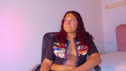 amelialaurent_ online show from June 22, 7:21 pm