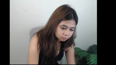 Amie and Kim online show from July 14, 2:05 am