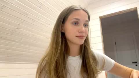 amy_meoww online show from August 4, 6:48 pm