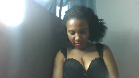 Amyatche online show from July 8, 8:29 am