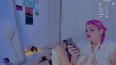 Collinns online show from June 18, 8:58 pm
