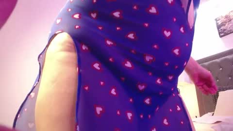 Ana Moon  online show from May 7, 5:03 am