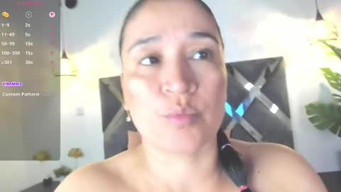anastassia_29 online show from May 22, 10:33 am