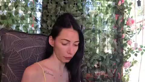 sweetSin online show from June 16, 8:18 am
