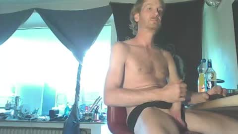 andi101 online show from July 31, 3:24 pm