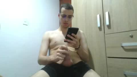 andres129494 online show from June 6, 1:11 am