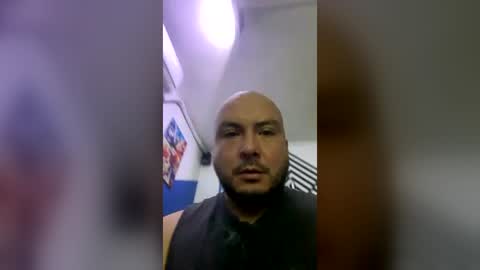 andreselchupagallo online show from June 17, 2:16 am