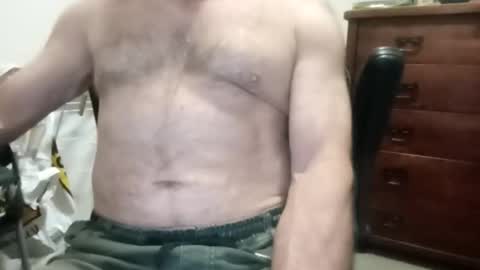 andrew816409 online show from December 23, 8:09 am