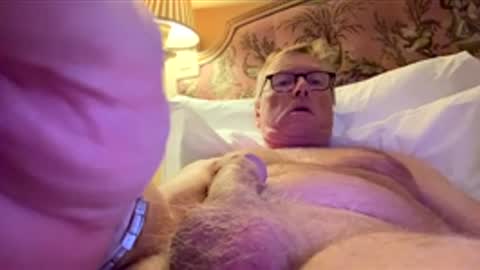 andy1234518 online show from April 27, 9:23 pm