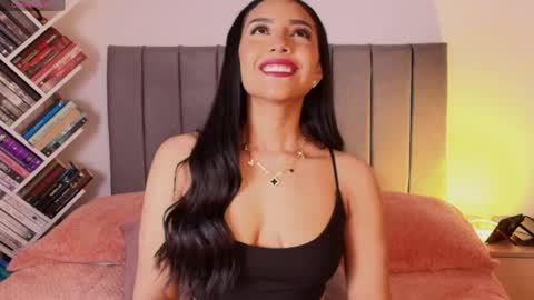 andy_saenz13 online show from May 22, 11:22 pm