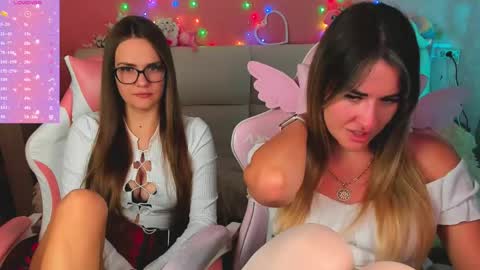 Ivanna and Jessica online show from May 22, 3:35 am