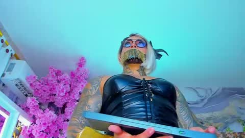 Angel Vega online show from July 4, 6:50 am