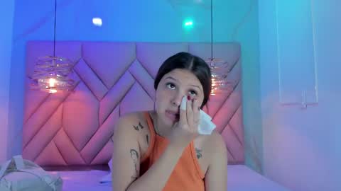 ANGELA online show from June 11, 12:03 pm