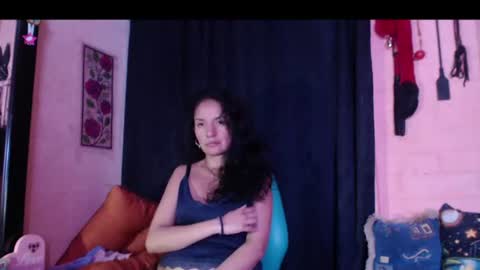 angelataysonvip online show from July 5, 5:25 am