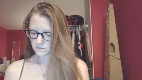 AngelicAngel online show from May 17, 6:11 am