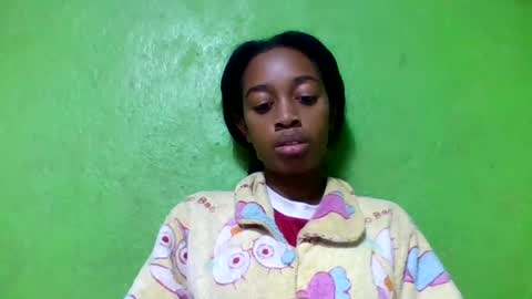 angeline221173 online show from June 22, 1:22 am