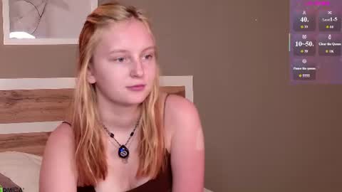 angelwise online show from July 22, 3:19 am