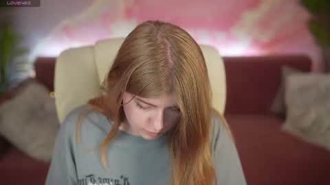 Anna online show from July 17, 1:46 pm