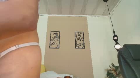 AnnyXhot online show from July 11, 1:25 pm