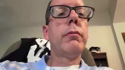 anonymousfrederick76 online show from August 7, 10:52 pm