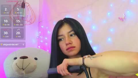   online show from May 15, 4:25 pm
