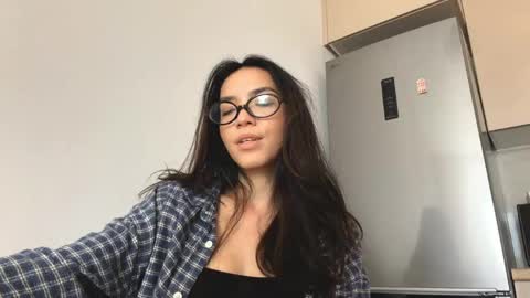 Rin online show from May 31, 8:35 am