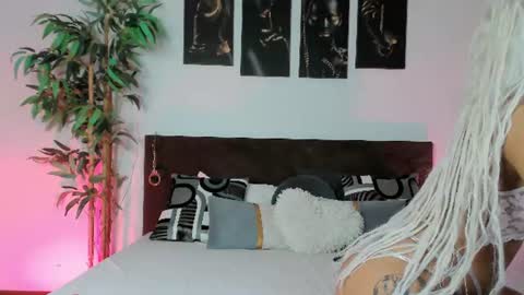 aria lush online show from July 14, 5:40 pm