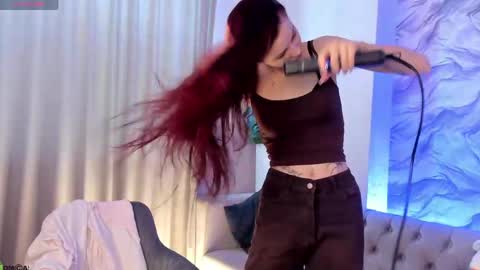 aria_mila online show from June 5, 3:13 am