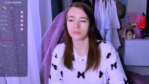 Ari online show from November 24, 7:29 am