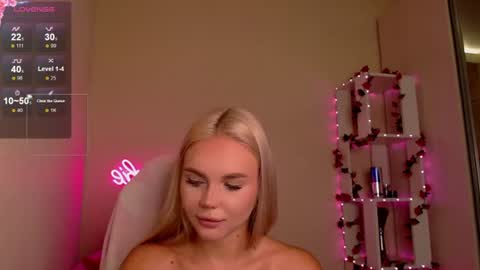 Lilli 3 online show from June 27, 5:46 am