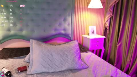 ariana_carterr online show from May 8, 10:37 pm