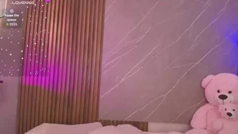 Ariana online show from June 17, 12:10 pm