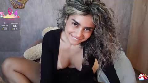 cristina online show from July 28, 3:21 pm