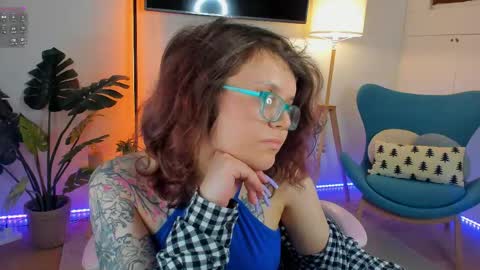 Ariell Mini online show from May 13, 6:01 am