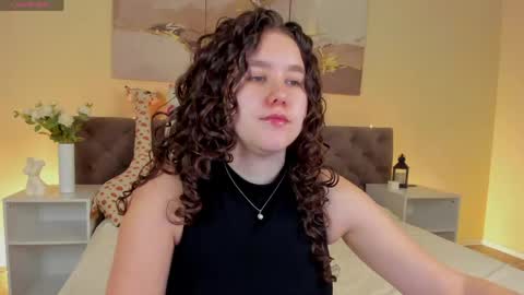 Ariella GTM3  Tue Wed Thu Fri Sat  0400 am-1030pm online show from May 10, 1:12 am