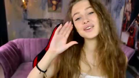 arielsykes online show from June 27, 10:21 am