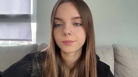 Lisa online show from July 1, 2:15 pm