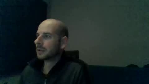 arturootomo online show from May 18, 11:11 pm