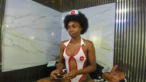 asha_zuri69 online show from July 21, 1:57 pm