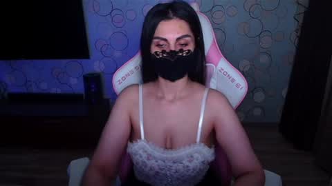   Yasmina   online show from July 1, 4:32 am