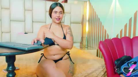 ashleydias online show from July 1, 4:43 am