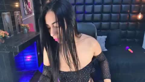 ashlyy sweet  online show from July 19, 8:44 pm