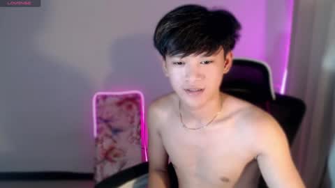 asianbrilee online show from June 18, 1:44 am