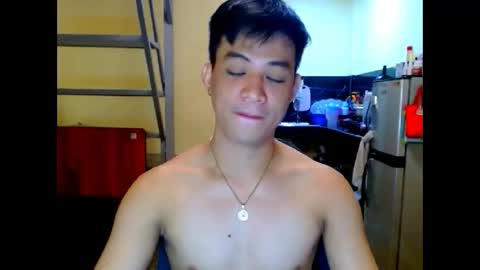 asiandreamboyx online show from May 7, 1:56 am