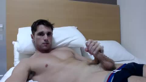tommycb55555 online show from August 6, 2:26 pm